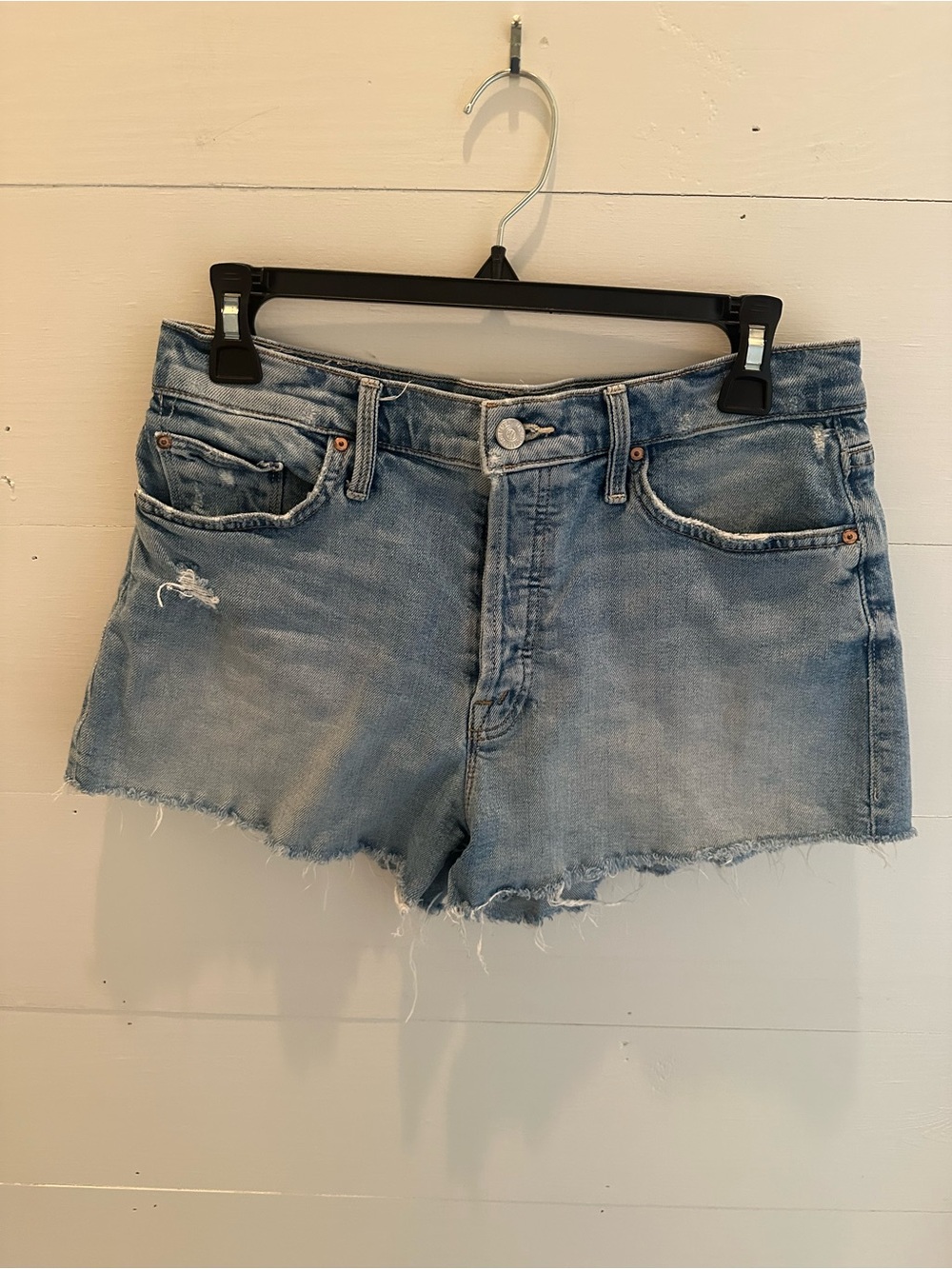 MOTHER the Tomcat Kick Fray Jean Shorts in True Confession